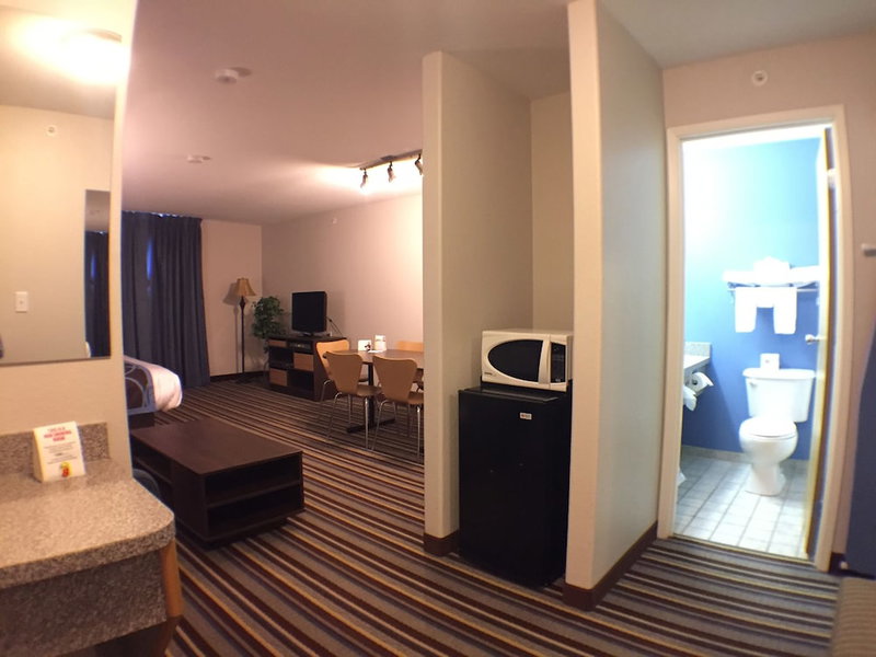 Super 8 by Wyndham Fort Frances, Fort Frances, Canada