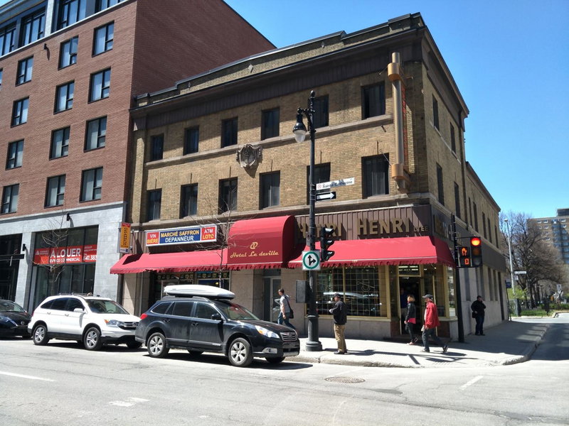 Hotel Le Deville, Montreal, Canada
