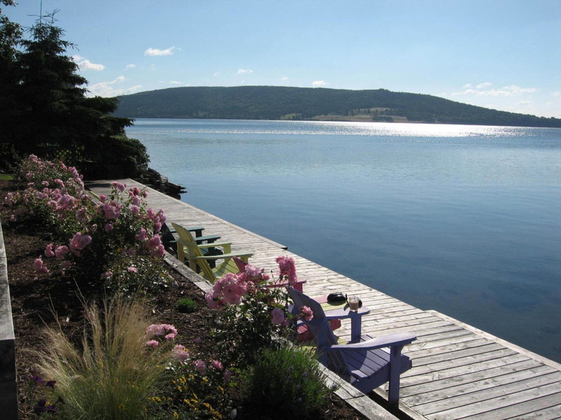 Dunlop Inn, Baddeck, Canada