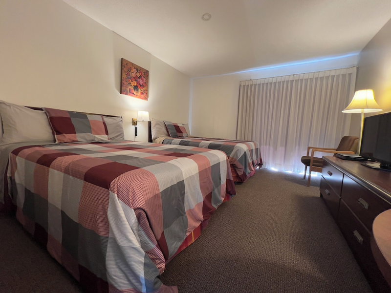 Monashee Motel, Sicamous, Канада