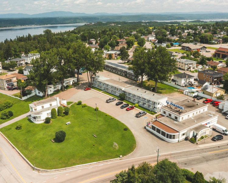 Auberge le Parasol, Saguenay, Canadá