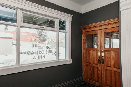 The Flying Steamshovel Inn, Rossland, Canada