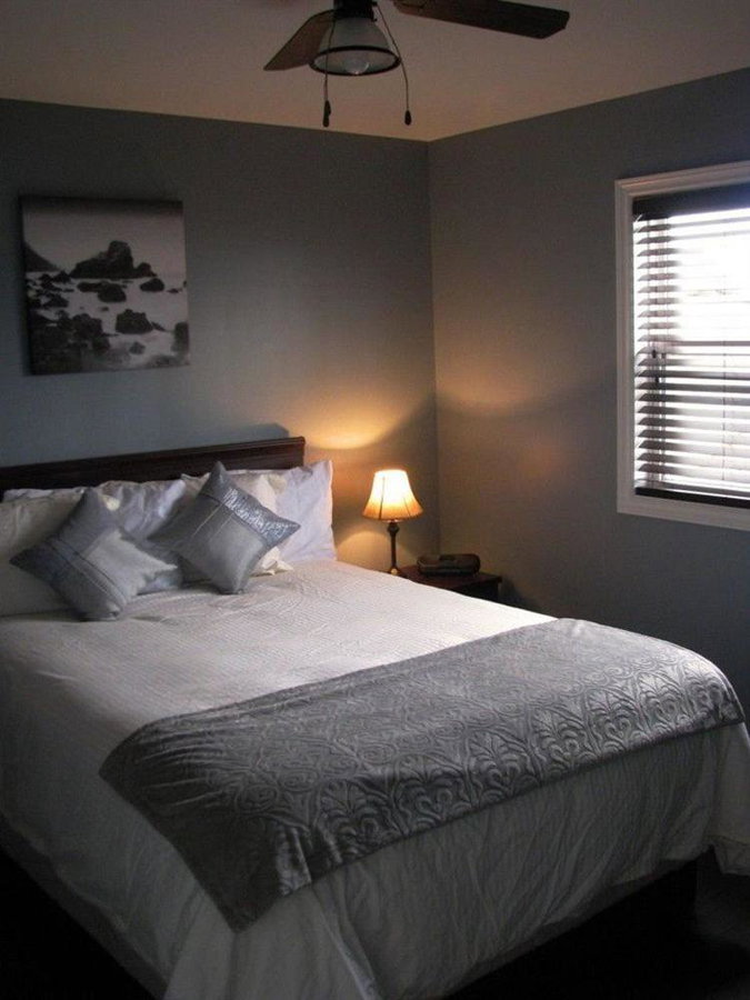 Stay in Gros Morne, Rocky Harbour, Canada