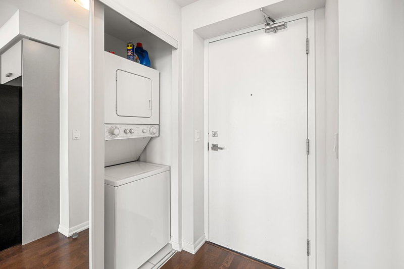Globalstay. Burano Condos in Downtown Toronto, Bay Street Corridor, Canada