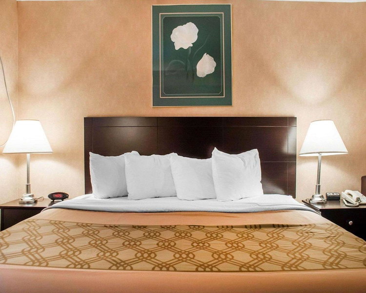 Woodstock Inn and Suites, Woodstock, Canada