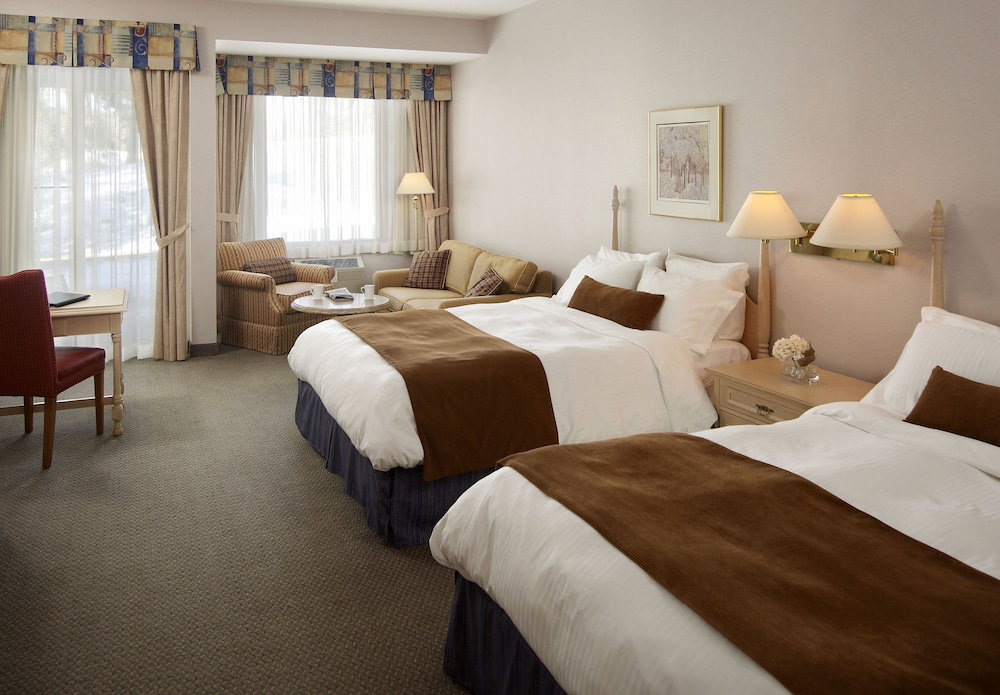 Pinestone Resort & Conference Centre, Canada