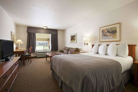 Super 8 by Wyndham Slave Lake AB, Slave Lake, Canada