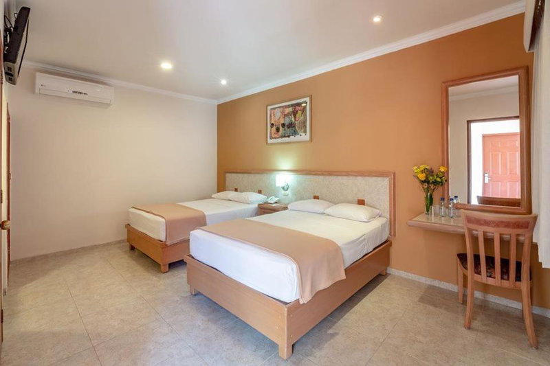 Tecnohotel Itzáes, Merida, Mexico