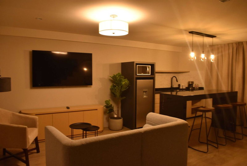 Ramada by Wyndham Mexico City Santa Fe, Col. Bosques de las Lomas, Mexiko