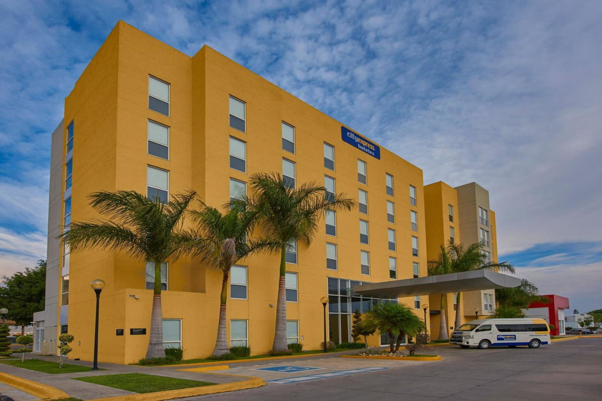 Отель · City Express by Marriott Tehuacan, Tehuacan