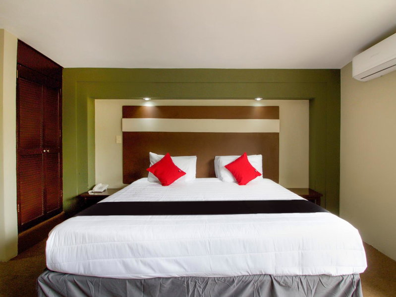 Hotel La Fuente, Saltillo, Saltillo, Мексика