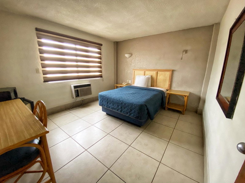 Hotel Paris, Tijuana, México