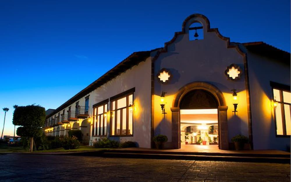 Hotel · Hacienda Bajamar Golf Resort, Salsipuedes