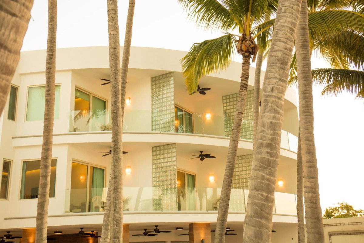 Hotel · Vista Vallarta All Suites On The Beach, Mezcales