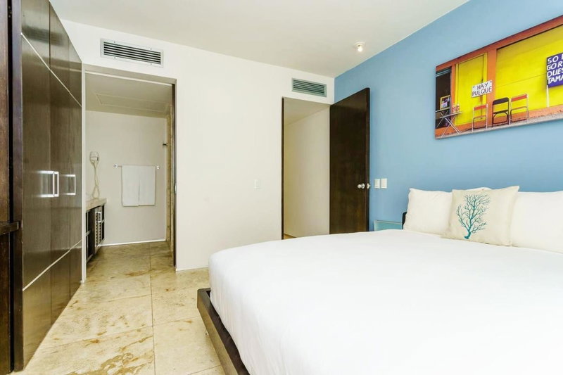 Gorgeous Magia Beachside Condos by Stella Rentals!, Playa del Carmen, Mexico
