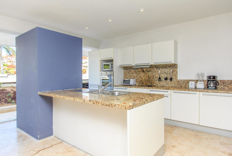 Gorgeous Magia Beachside Condos by Stella Rentals!, Playa del Carmen, Mexico