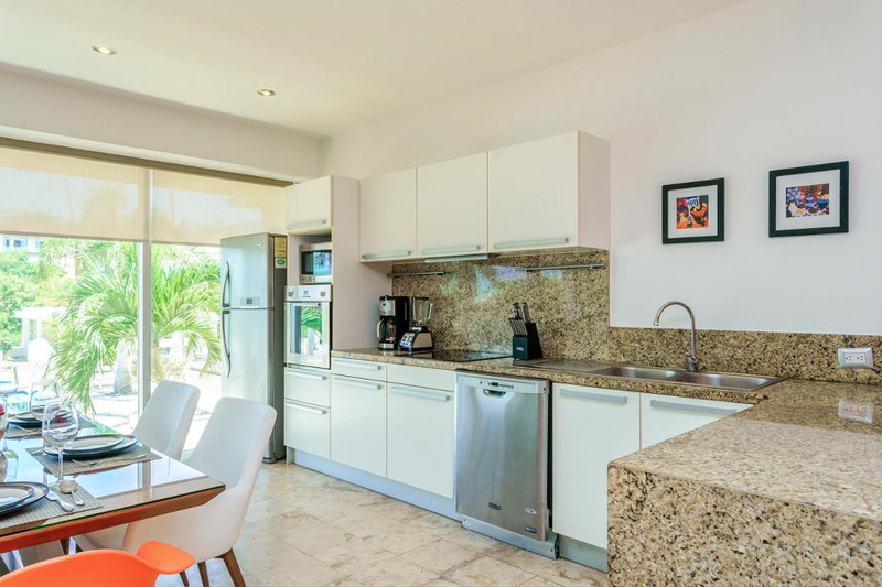 Gorgeous Magia Beachside Condos by Stella Rentals!, Playa del Carmen, Mexico