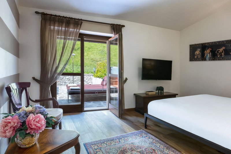 Boutique Hotel Villa Sostaga, Desenzano del Garda, Italy