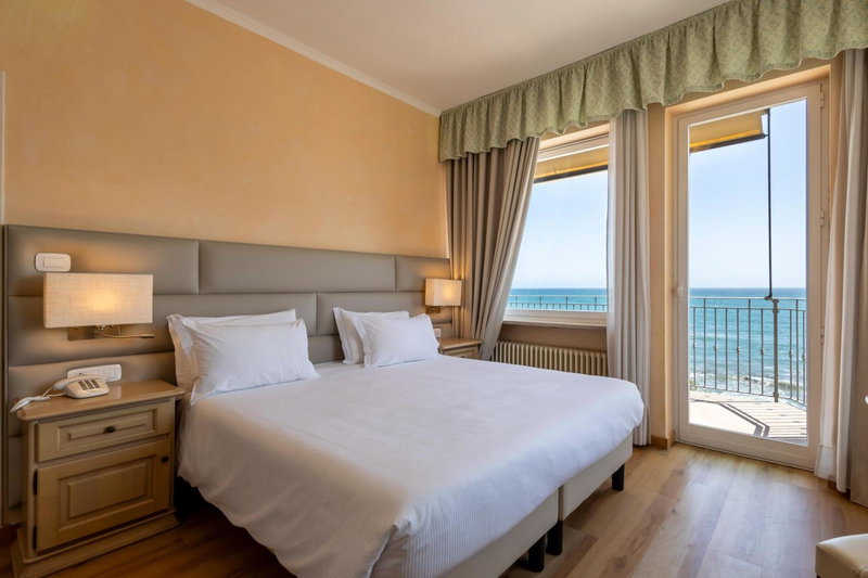 B&B HOTEL Diano Marina Palace, Diano Marina, Italia