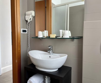Hotel Bazzoni et du Lac, Erba, Italy