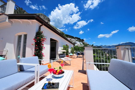 Amalfi Blu Retreat, Gragnano, Italy