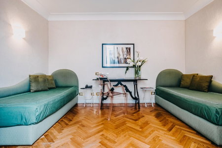 Costantinopoli 104, Naples, Италия