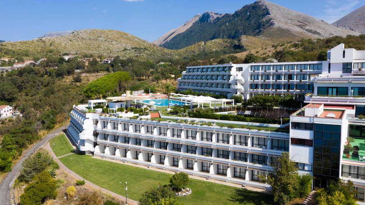 Hotel · Grand Hotel Pianeta Maratea Resort, Maratea
