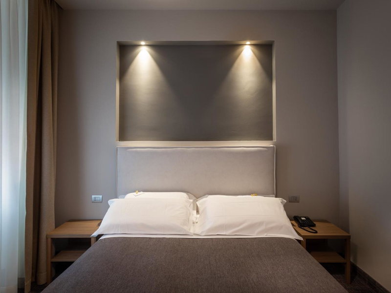 HNN Luxury Suites, Genova, Italia