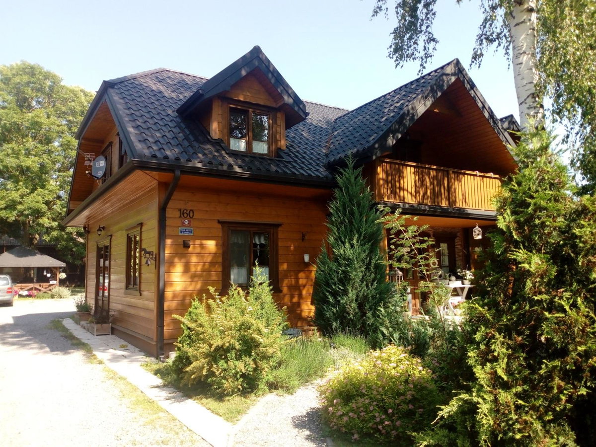 Roztoczański Dworek, Poland