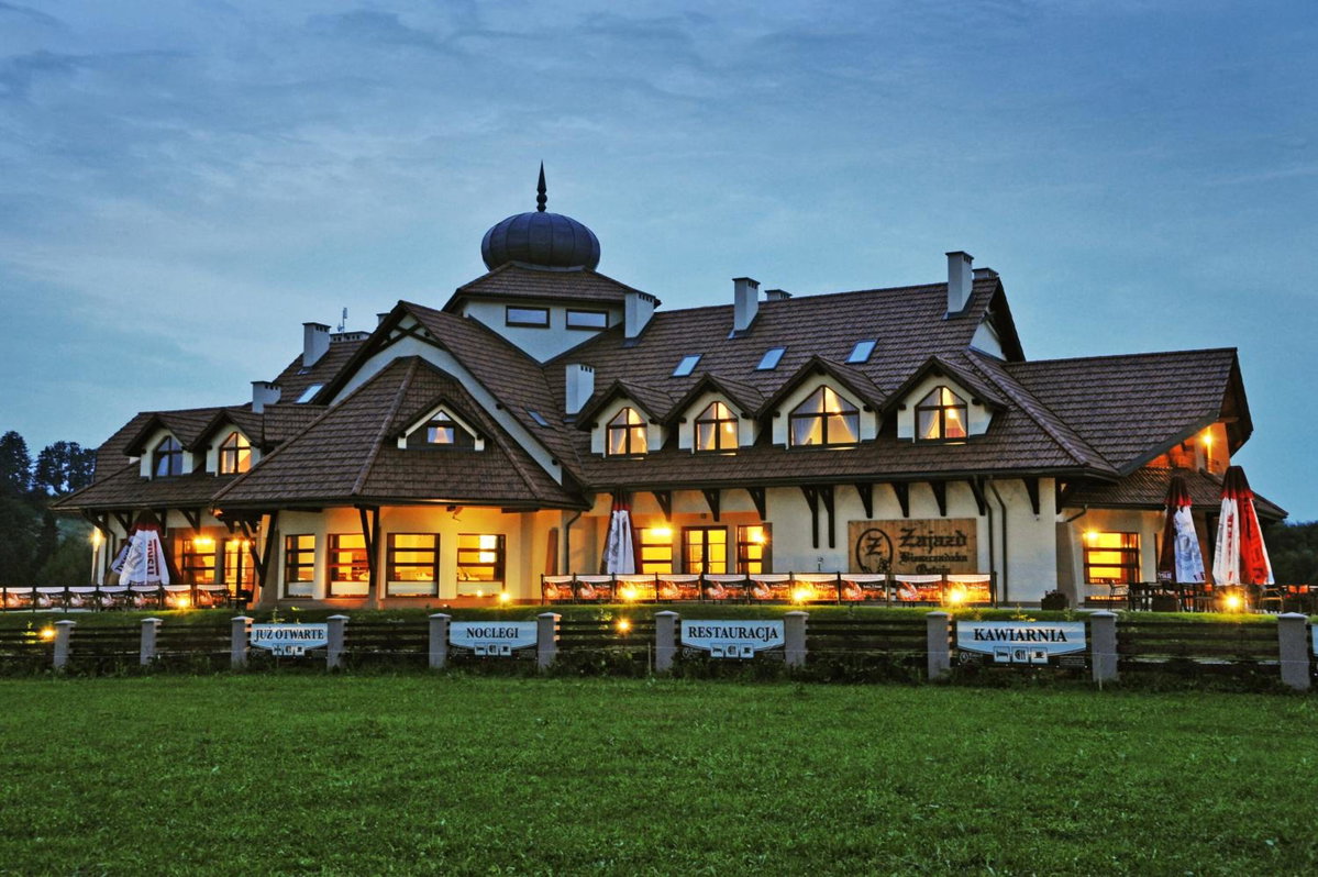 Hôtel · Zajazd Bieszczadzka Ostoja, Ustrzyki Dolne