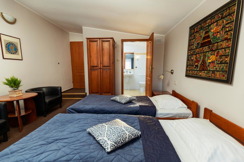 Villa Toscania-check in 24h, Poznan, Poland