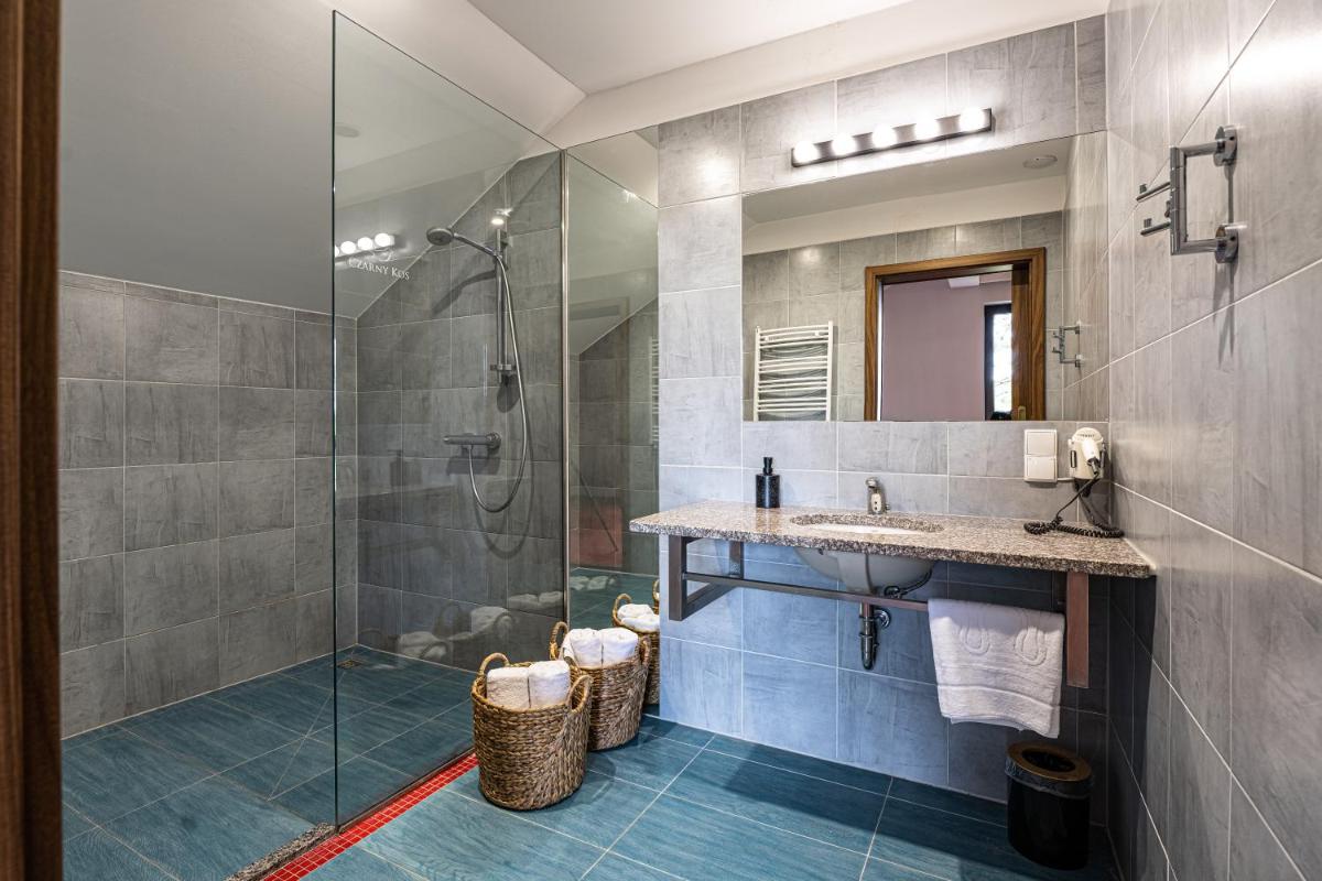 Hotel · Czarny Kos, Kartuzy