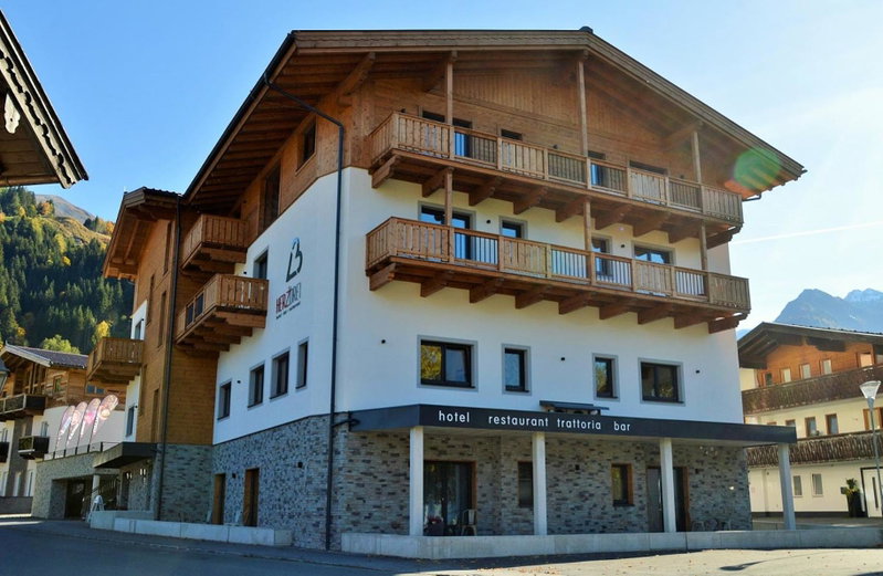 Herz3 Hotel Bar Restaurant Trattoria, Hollersbach im Pinzgau, Austria