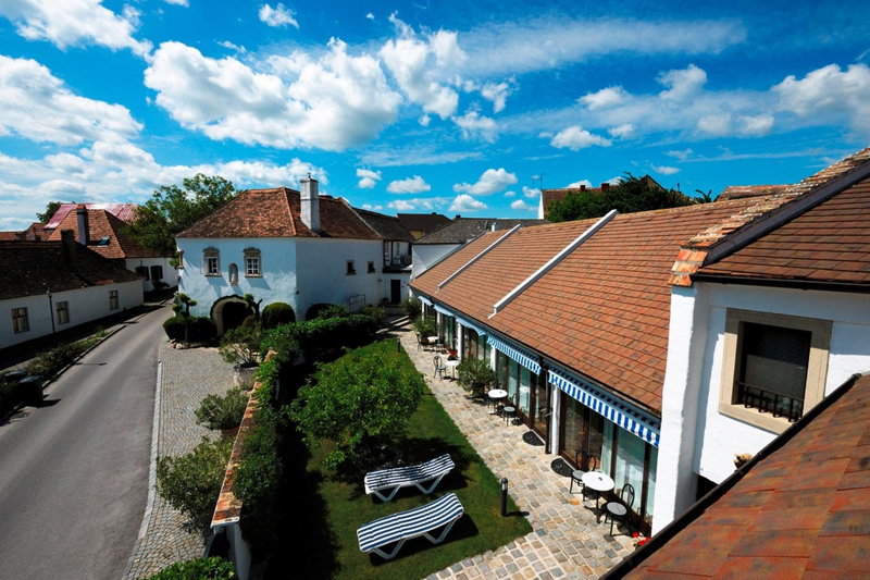 Herberge an der Nikolauszeche, Purbach am Neusiedlersee, Austria