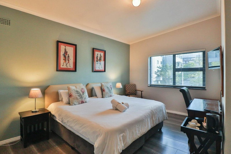 Spring Tide Inn Guest House by CTHA, Cape Town, South Africa