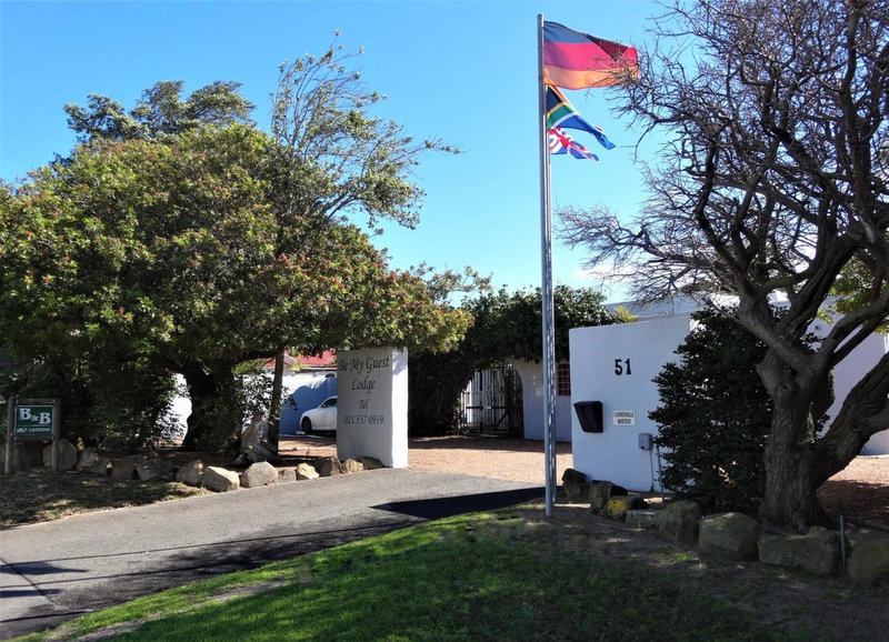 Be My Guest Lodge, Bloubergstrand, South Africa