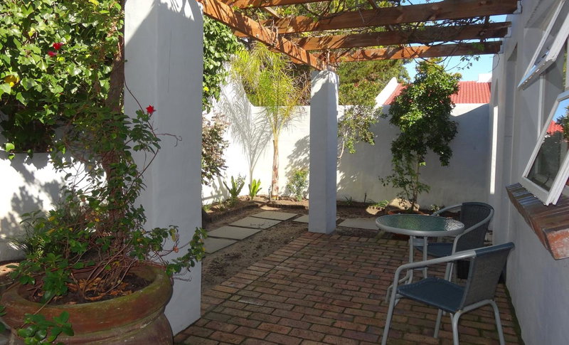 Be My Guest Lodge, Bloubergstrand, South Africa
