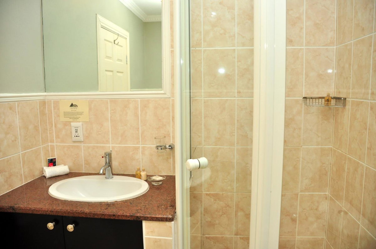Hotel · The Lodge at Atlantic Beach, Atlantis