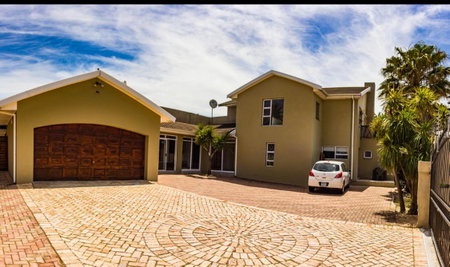 The Russel Guest House, Port Elizabeth, Sudáfrica