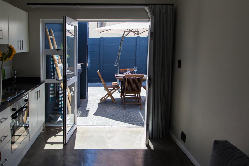 Loddey's Guesthouse by Beach Collection Winelands, Strand, Sudáfrica
