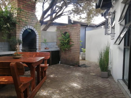 Roxy's Rest Guest House, Vanderbijlpark, Южная Африка