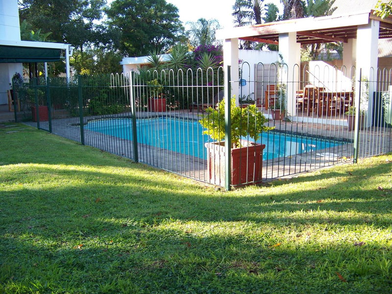 Haus Victoria Self Catering Cottages, Oudtshoorn, South Africa