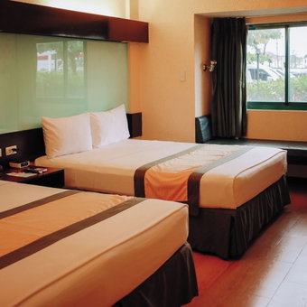 Microtel Inn by Wyndham Cabanatuan, Cabanatuan City, Philippines