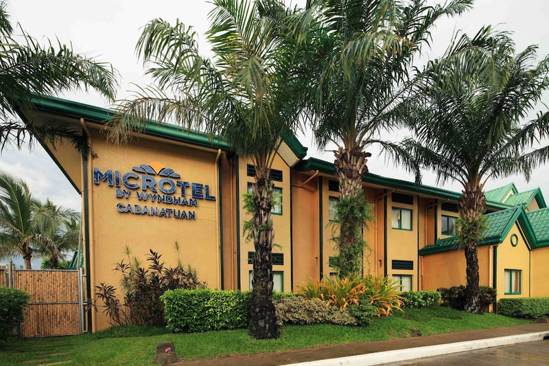 Microtel Inn by Wyndham Cabanatuan, Cabanatuan City, Philippines