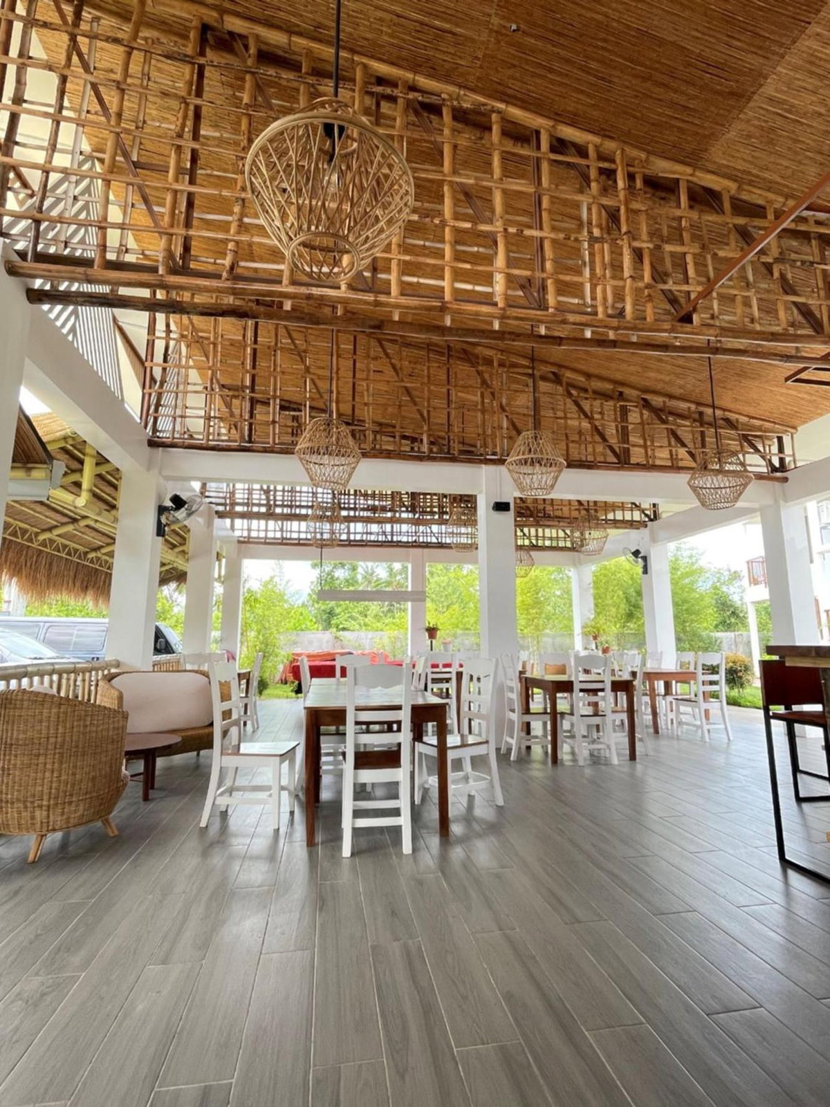 Red Picnic Hostel Panglao, Philippines