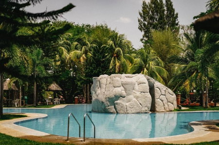 Emerald Manor Hotel, Kababae, Philippinen