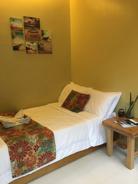 Kahanamoku Bed & Breakfast, Baler, Philippines