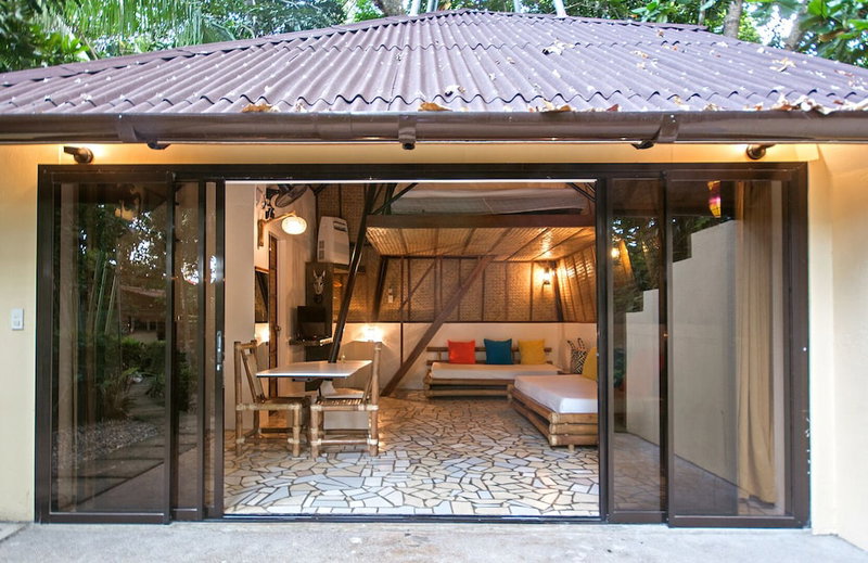 Ralph's Place, Boracay Island, Филиппины