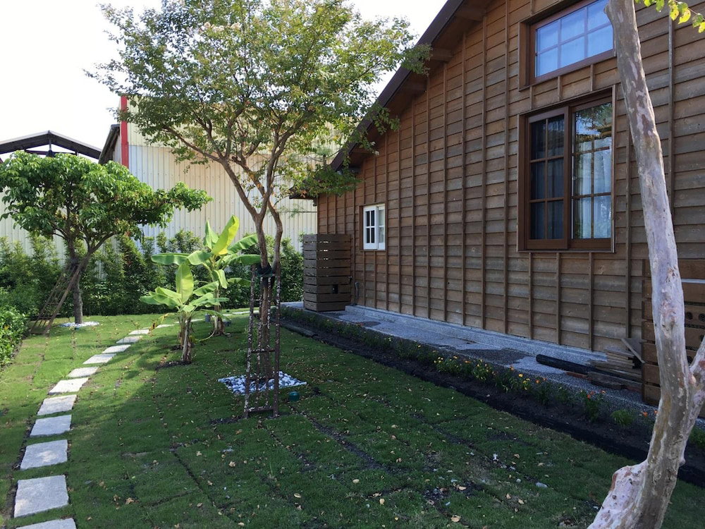 Hotel · Totally Habitat Homestay, Wujie