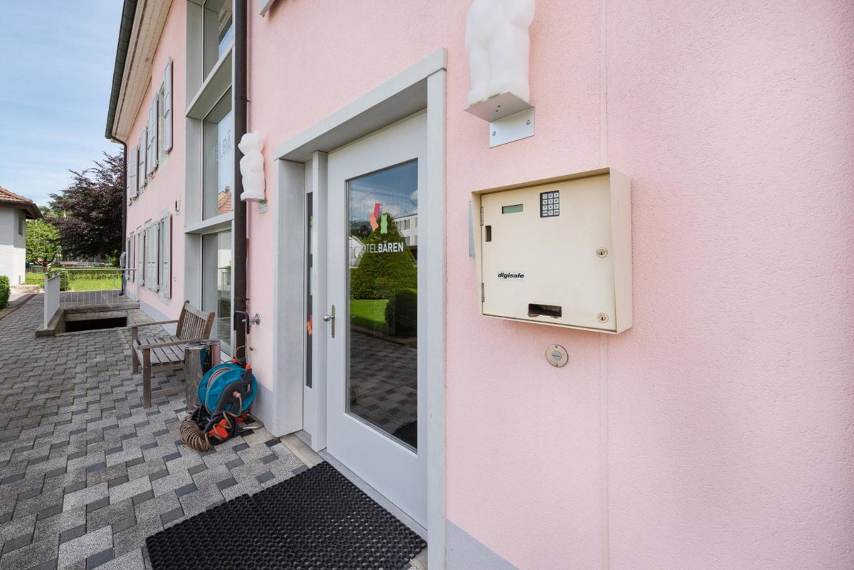 Bären Self Check-in Hotel, Suisse